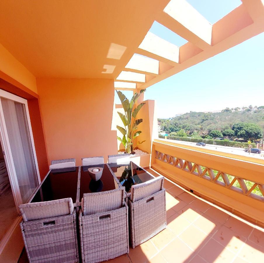 Luxurious 2 Bedroom 2 Bathroom Near Appartamento *